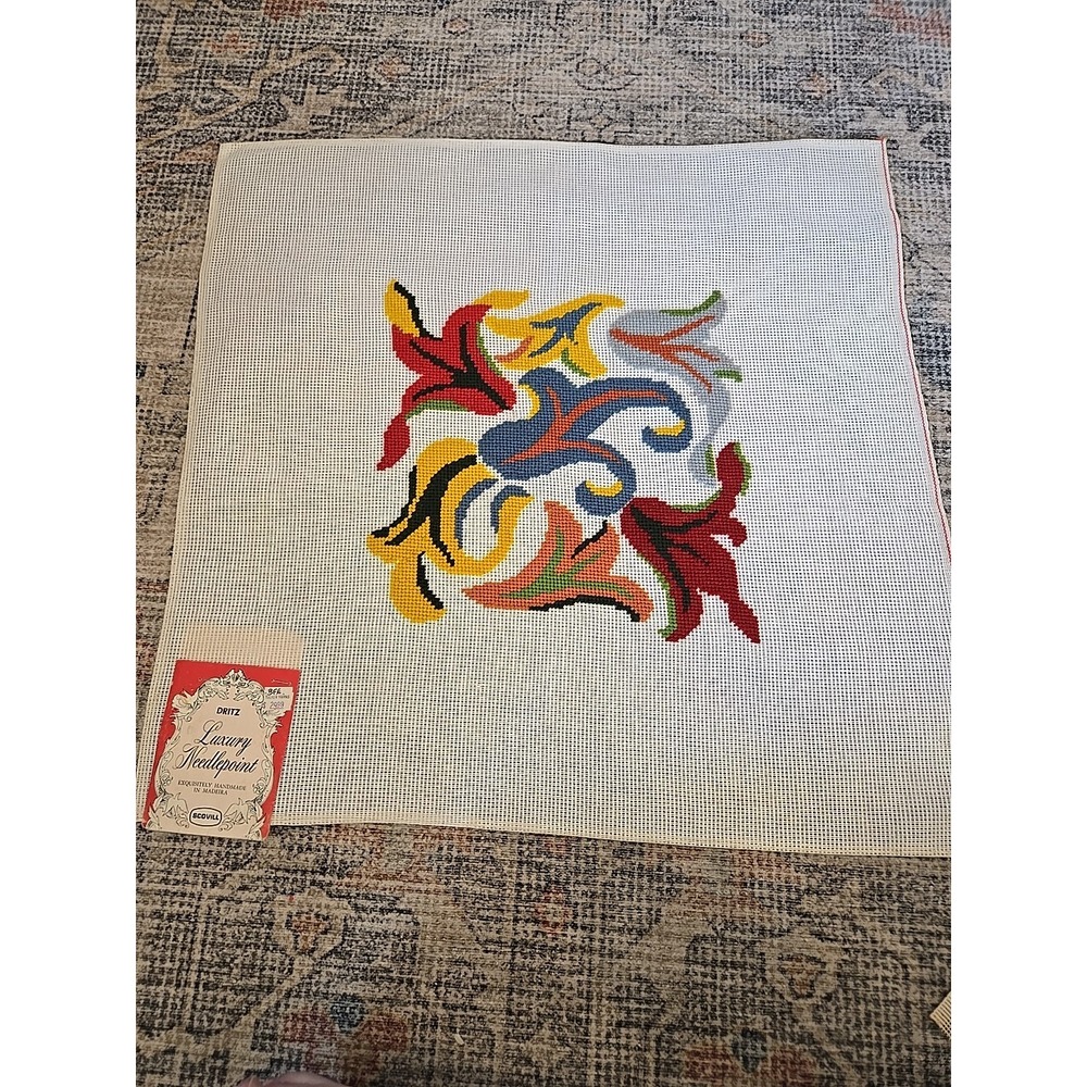 Vintage Dritz Preworked Needlepoint Canvas Folk Art Floral 3156/6 21x21 1970s